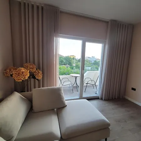 Olive's Villa *