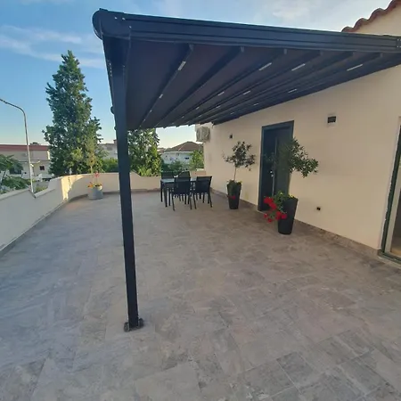 Villa Olive's *