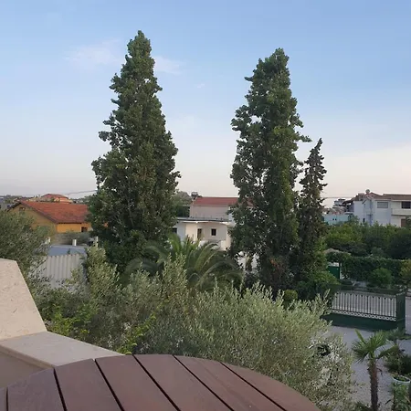 Olive's Durrës